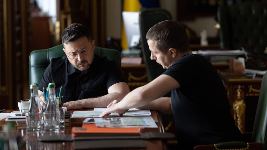 Президент Володимир Зеленський з очільником Служби зовнішньої розвідки Олегом Луговським