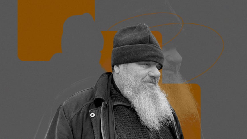 Казав росіянам, що в ЗСУ вітаються «Хайль Гітлер», і досі служить у храмі. Чому загальмувала справа проти священника з Бородянки