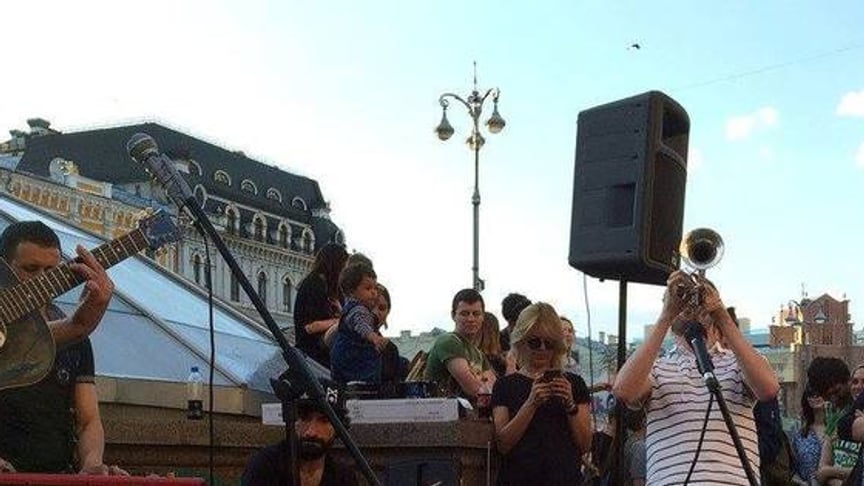 Kyiv: Jewish Band Plays a Solidarity Gig for Lebanese Cafe Attacked by Far-Rights