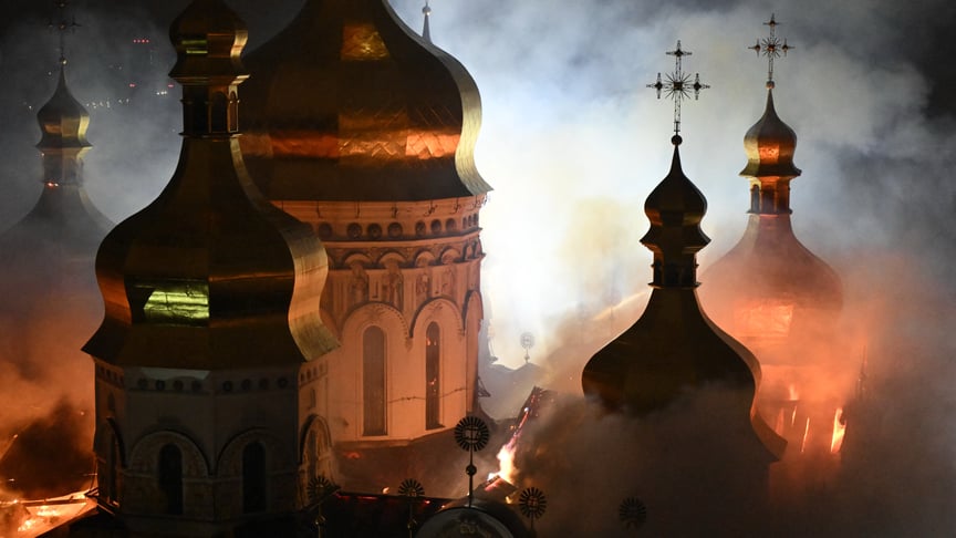 Успенський собор Києво-Печерської лаври після російського ракетного удару по Києву 15 червня 2026 року