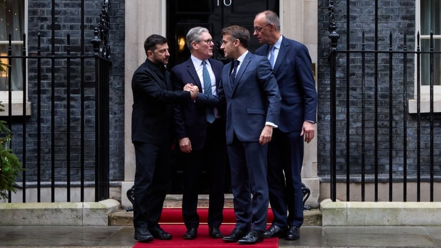 Лідери України, Великої Британії, Франції та Німеччини під час зустрічі у Лондоні