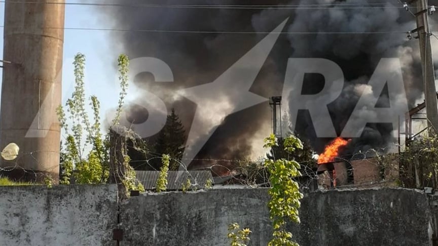 На Брянщині зайнявся завод «Стрела». Влада регіону звинувачує Україну в атаці (ВІДЕО)