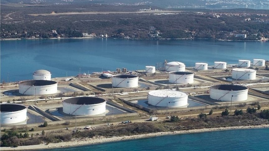 Нафтові резервуари, Хорватія