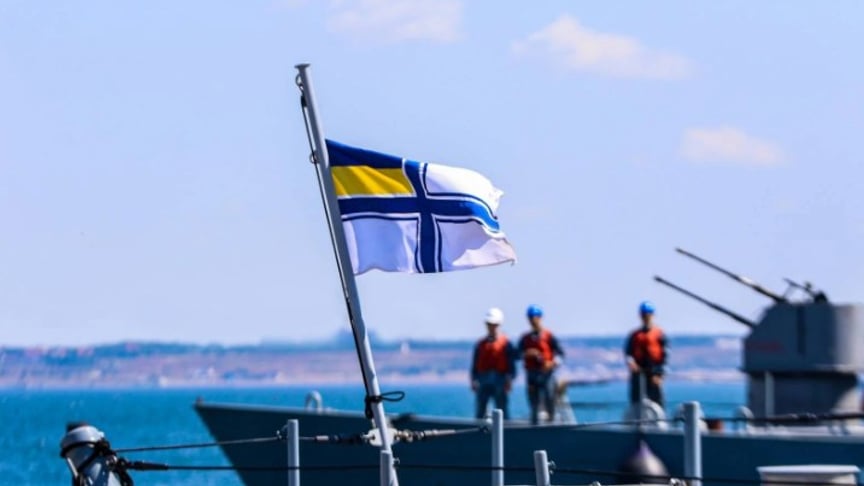 Прапор ВМС України Ілюстративне фото. Прапор ВМС України