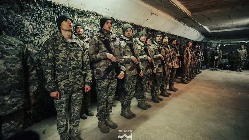 Ілюстративне фото. Добровольці, які підписали контракт за програмою «18-24»