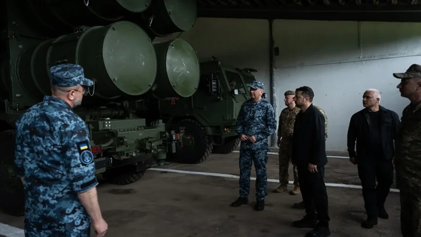 Иллюстративное фото. Президент Украины Владимир Зеленский провел совещание с командованием ВМС в июле 2026 года