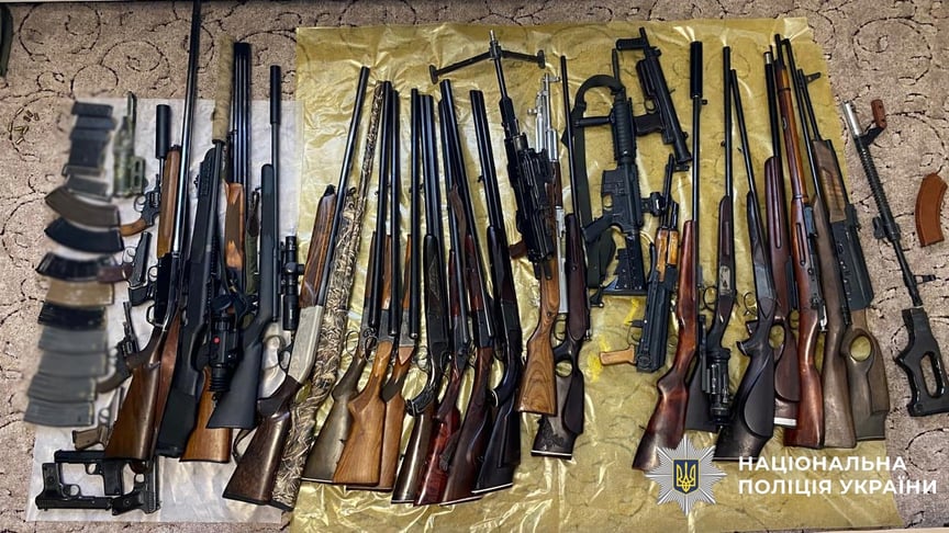 Зброя, яку, за даними слідства, хотіли незаконно збути
