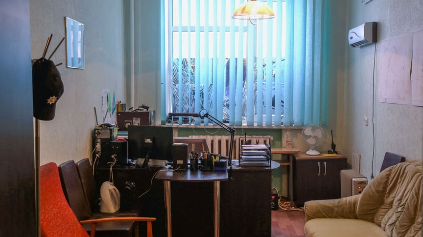 Кабінет у Кагарлицькому відділенні поліції, де, за даними слідства, поліцейські вчиняли насильство у травні 2020 року, 24 грудня 2020 року
