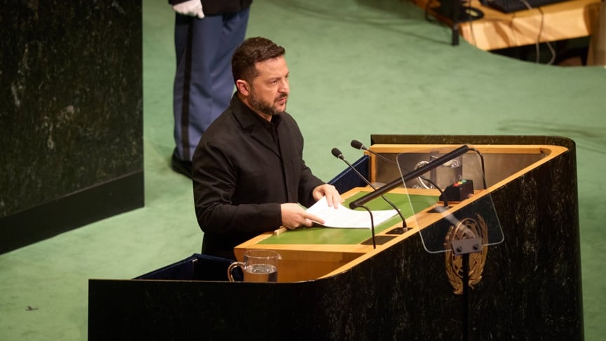 Президент України Володимир Зеленський під час виступу на Генасамблеї ООН Президент України Володимир Зеленський під час виступу на Генасамблеї ООН, де він заявив про передачу полонених із КНДР