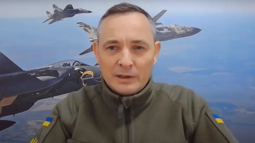 Юрій Ігнат під час брифінгу