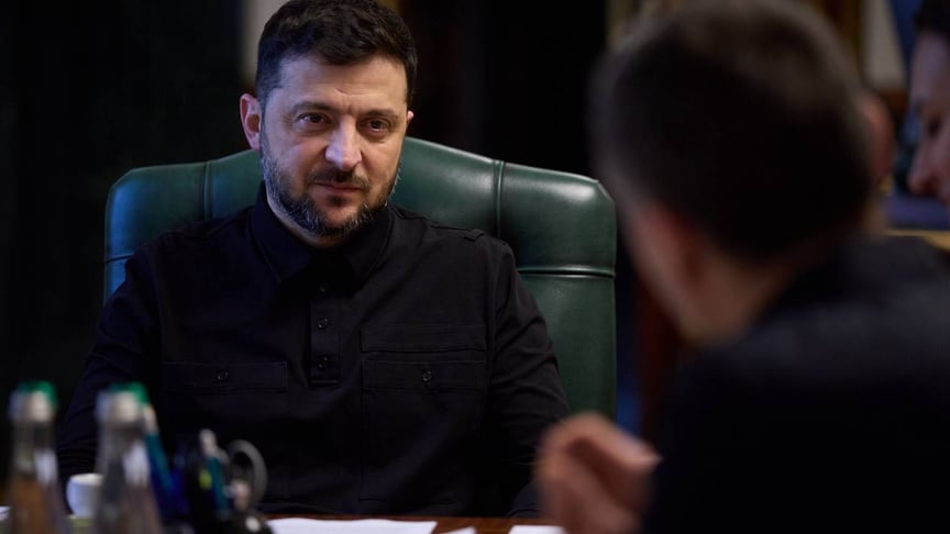 Президент Володимир Зеленський та прем'єр-міністерка Юлія Свириденко