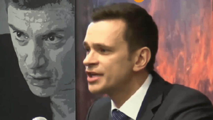 Hundreds Of Russian Soldiers Killed In Ukraine – Nemtsov Report