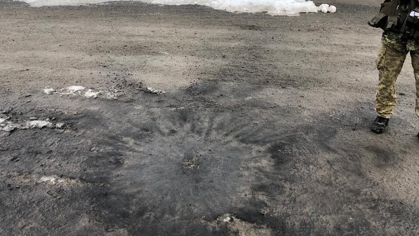 Місце обстрілу КПВВ на Донбасі