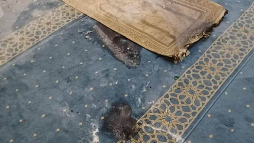 Невідомий закинув до приміщення мечеті у Львові дві пляшки із запалювальною сумішшю, 28 квітня 2026 року