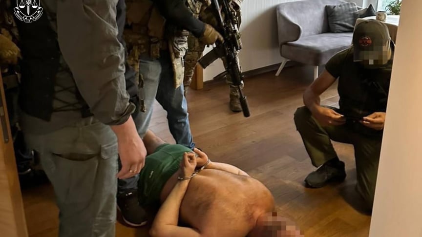 Обшуки СБУ в детективів НАБУ Обшуки СБУ в детективів НАБУ