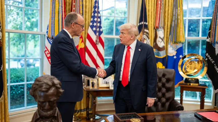 Канцлер Німеччини Фрідріх Мерц та президент США Дональд Трамп у Білому домі