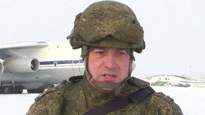 Командир полка воздушно-десантных войск россии Сергей Сухарев