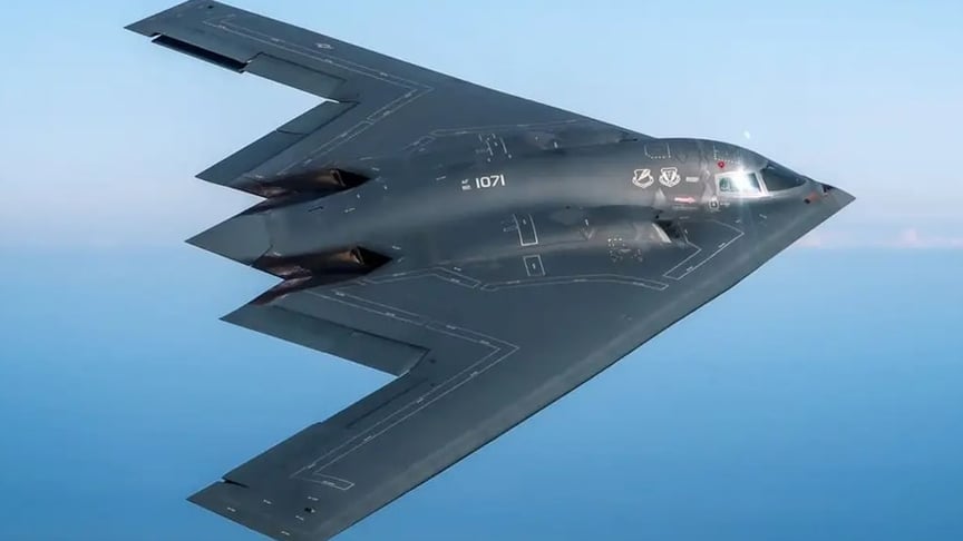 Стелс-бомбардувальник B-2 Spirit