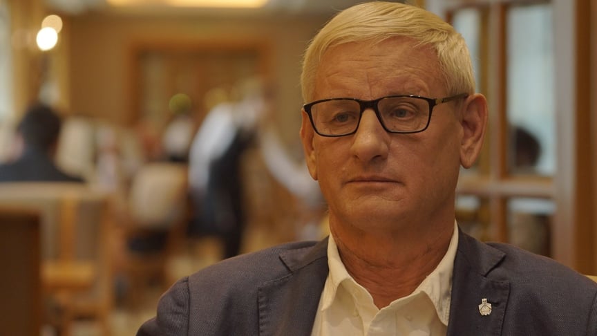 Carl Bildt: “With Zelenskyy Couple of Things Are Encouraging”