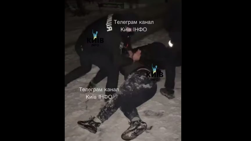 У Києві чоловік помер під час затримання поліцією