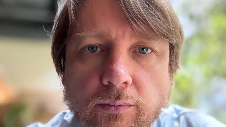 Володимир Петров