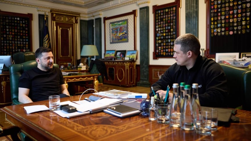 Президент Володимир Зеленський разом з міністром оборони Михайлом Федоровим