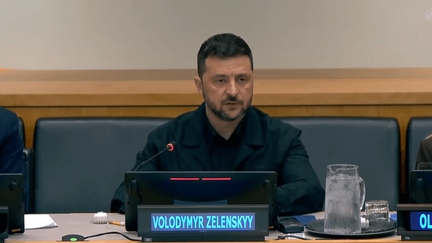 Президент України Володимир Зеленський під час виступу на засіданні Міжнародної коаліції за повернення українських дітей