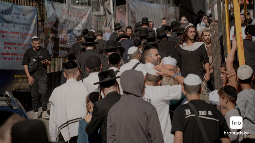 Faith, war and a $1,800 taxi: 46,000 Hasidic pilgrims return to Ukraine for Rosh Hashanah