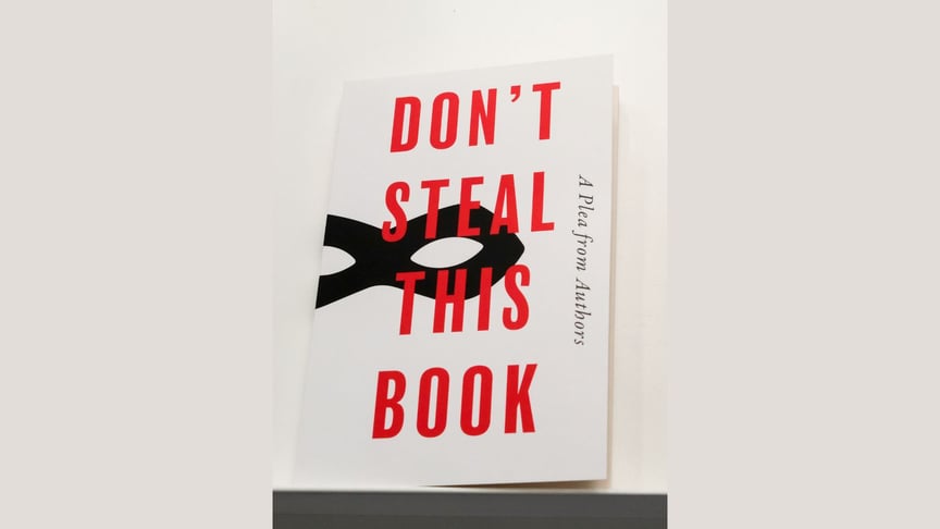 Книга під назвою «Не крадіть цю книгу» (Don’t sleal this book)