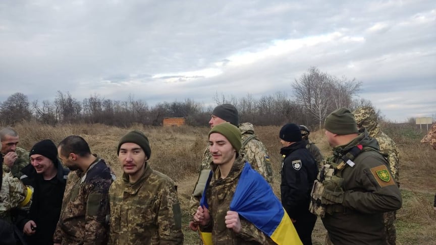 Повернені з російського полону українські військові, 1 грудня 2022 року