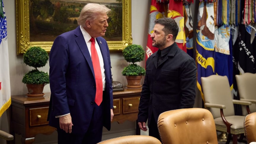 Президент США Дональд Трамп та його український колега Володимир Зеленський у Білому домі, 18 серпня 2025 року