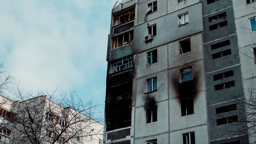 Жилой дом в Чернигове после обстрела российскими оккупантами. 9 марта, 2022 года