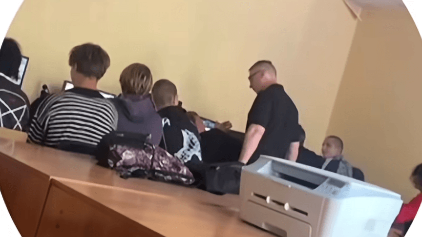 Інцидент у Дунайському центрі професійної освіти, під час якого викладач побив учня Інцидент у Дунайському центрі професійної освіти, під час якого викладач побив учня