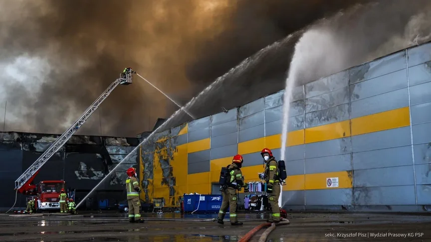 Пожежа в торговому центрі у Варшаві, 12 травня 2024 року Пожежа в торговому центрі у Варшаві, 12 травня 2024 року