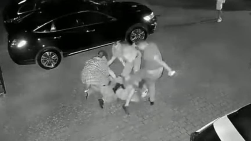 Камера відеоспостереження зафільмувала інцидент