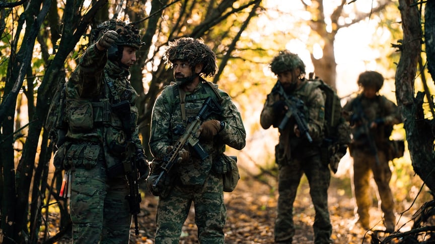 Ілюстративне фото. Десантники 82 окремої десантно-штурмової Буковинської бригади відпрацьовують бойові навички