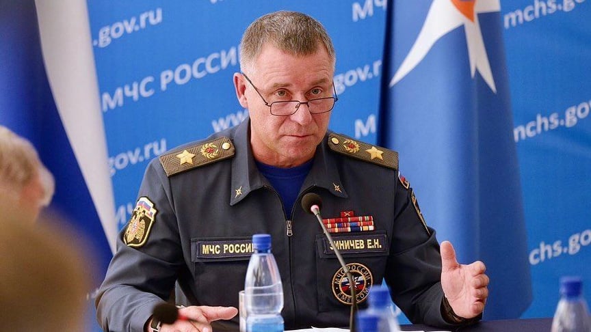 Глава МЧС России Евгений Зиничев