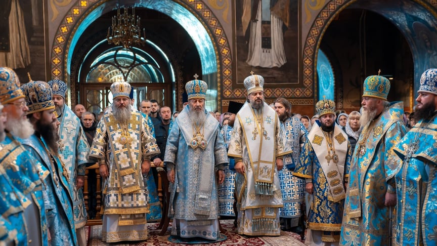Ілюстративне фото. Предстоятель УПЦ МП митрополит Онуфрій очолює літургію в Покровському жіночому монастирі Києва, 14 жовтня 2025 року