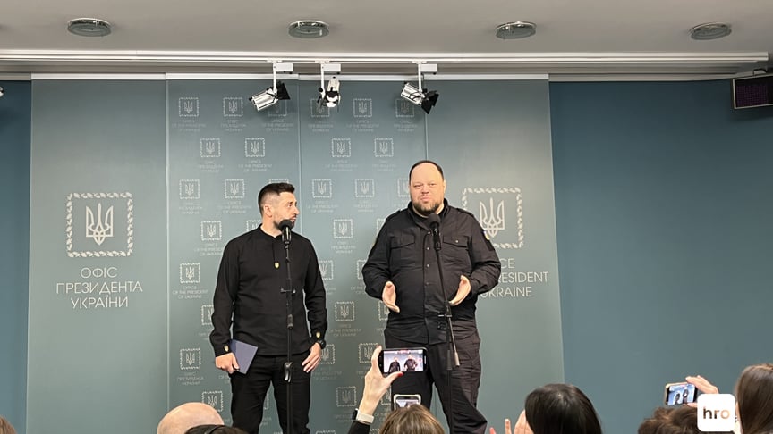 Давид Арахамія та Руслан Стефанчук відповідають на запитання журналістів, Київ, 3 січня 2026 року