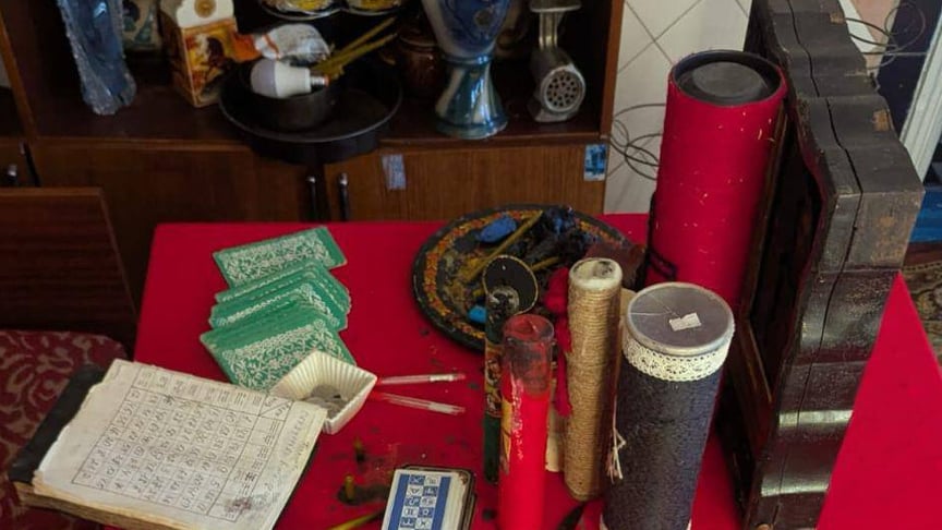 У Києві трьох «ясновидиць» підозрюють у шахрайстві