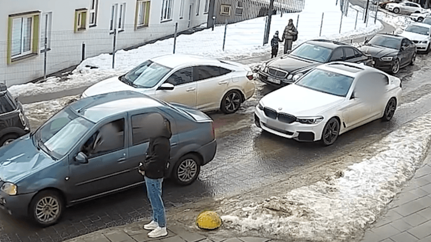 Момент сварки двох водіїв у Львові Момент сварки двох водіїв у Львові