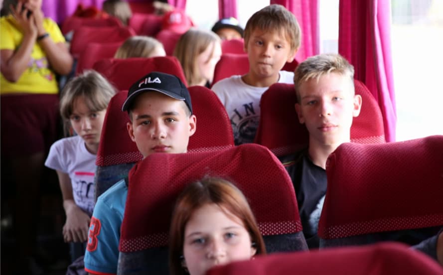 Deportation of children from Kharkiv Oblast to Russia